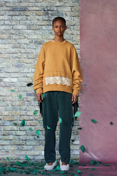 Look 30